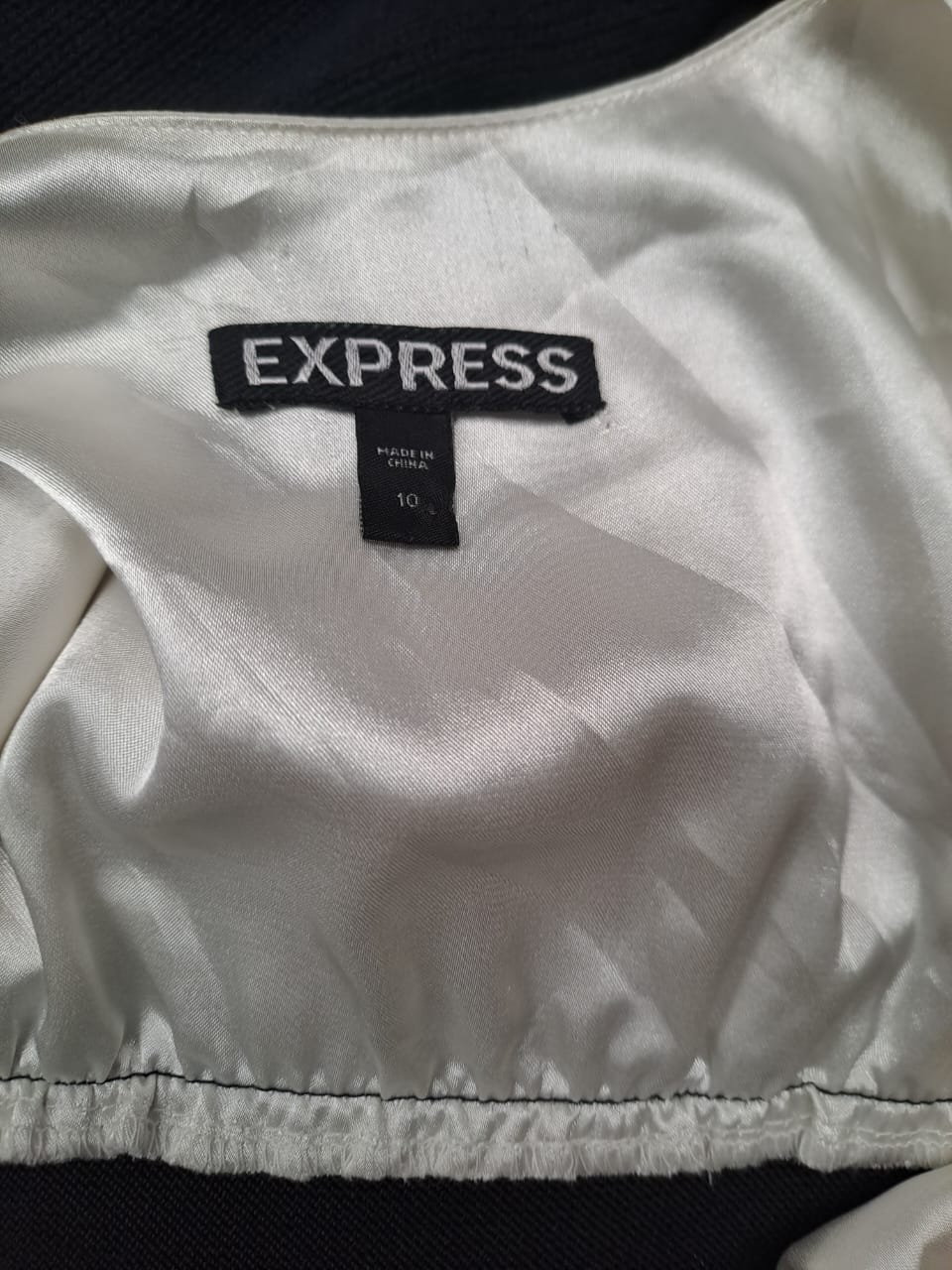 Vestido (EXPRES)