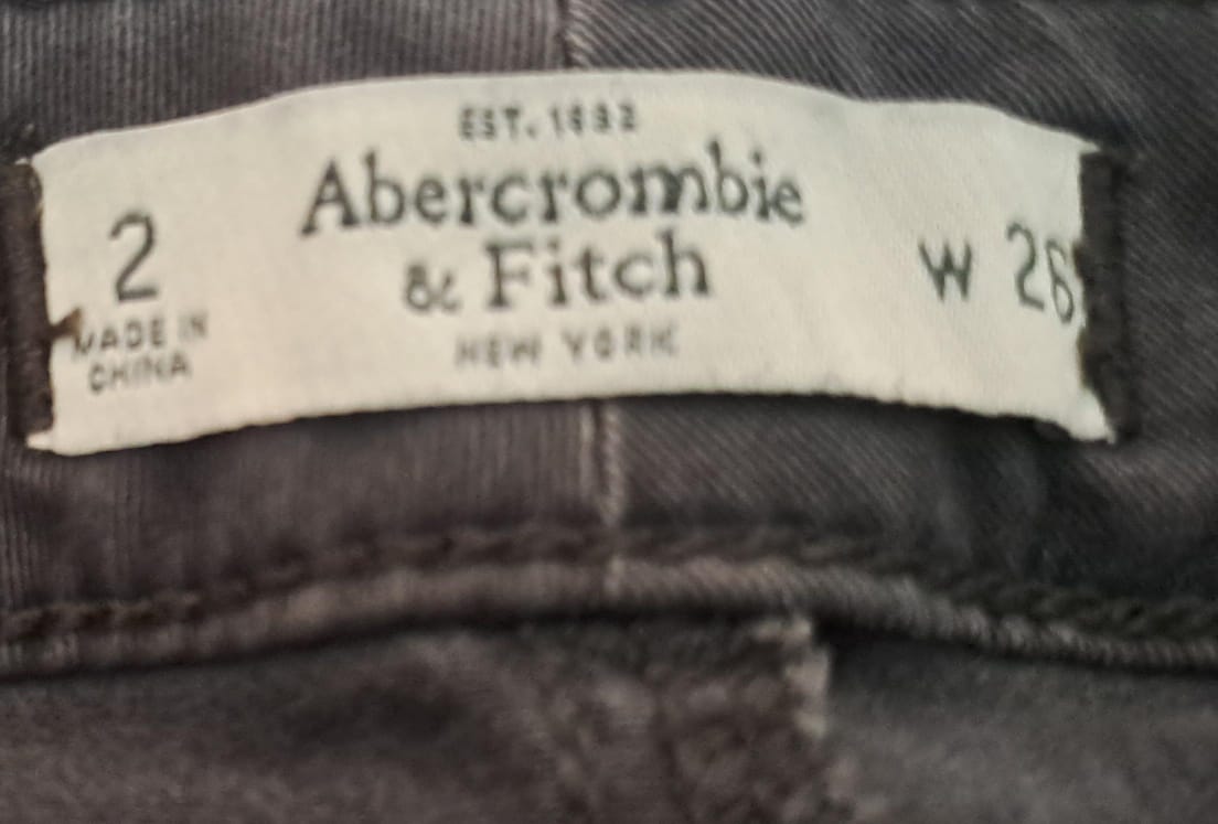 Pantalón (ABERCROMBIE)